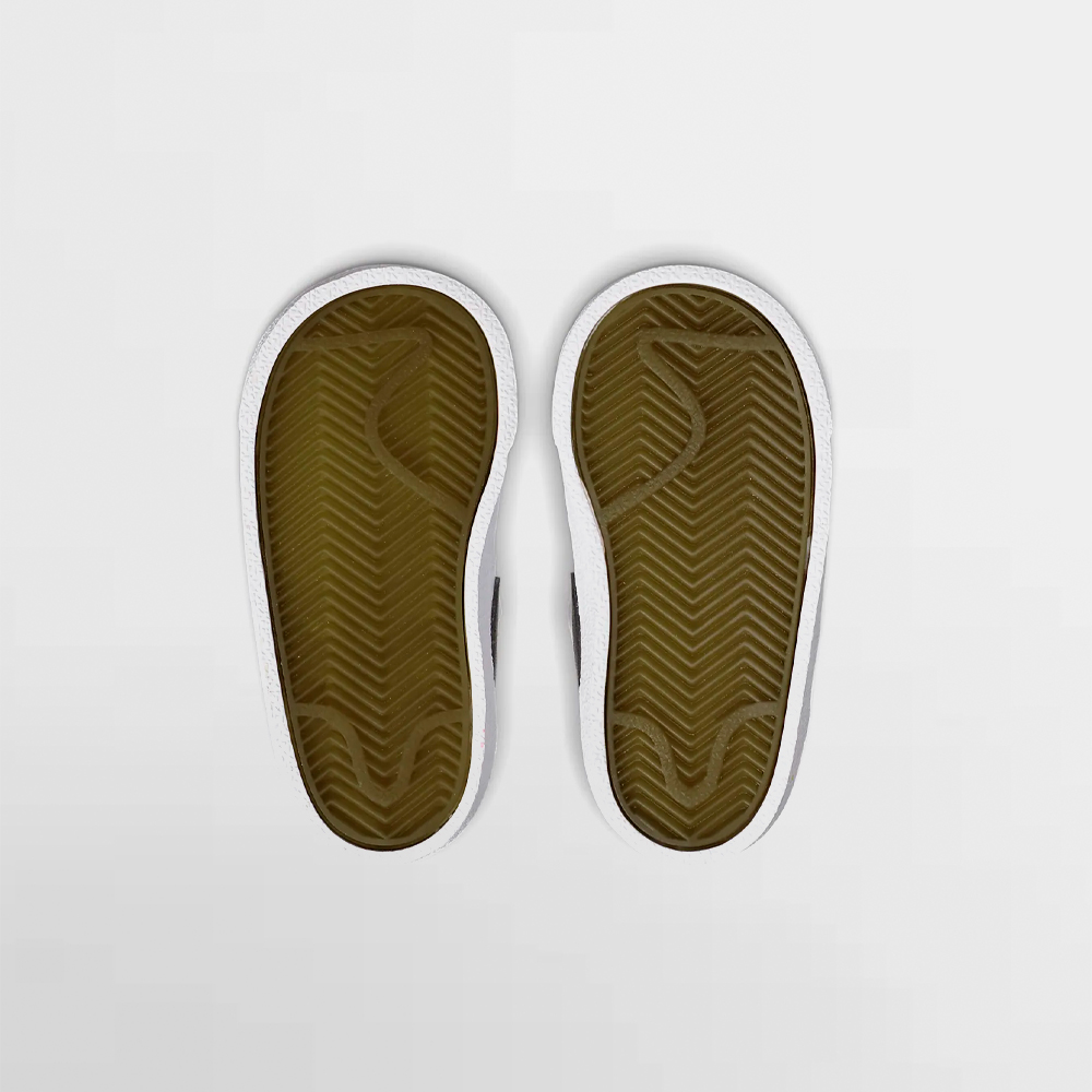 NIKE CALZADO BLAZER MID  77 TD - DA4088 100
