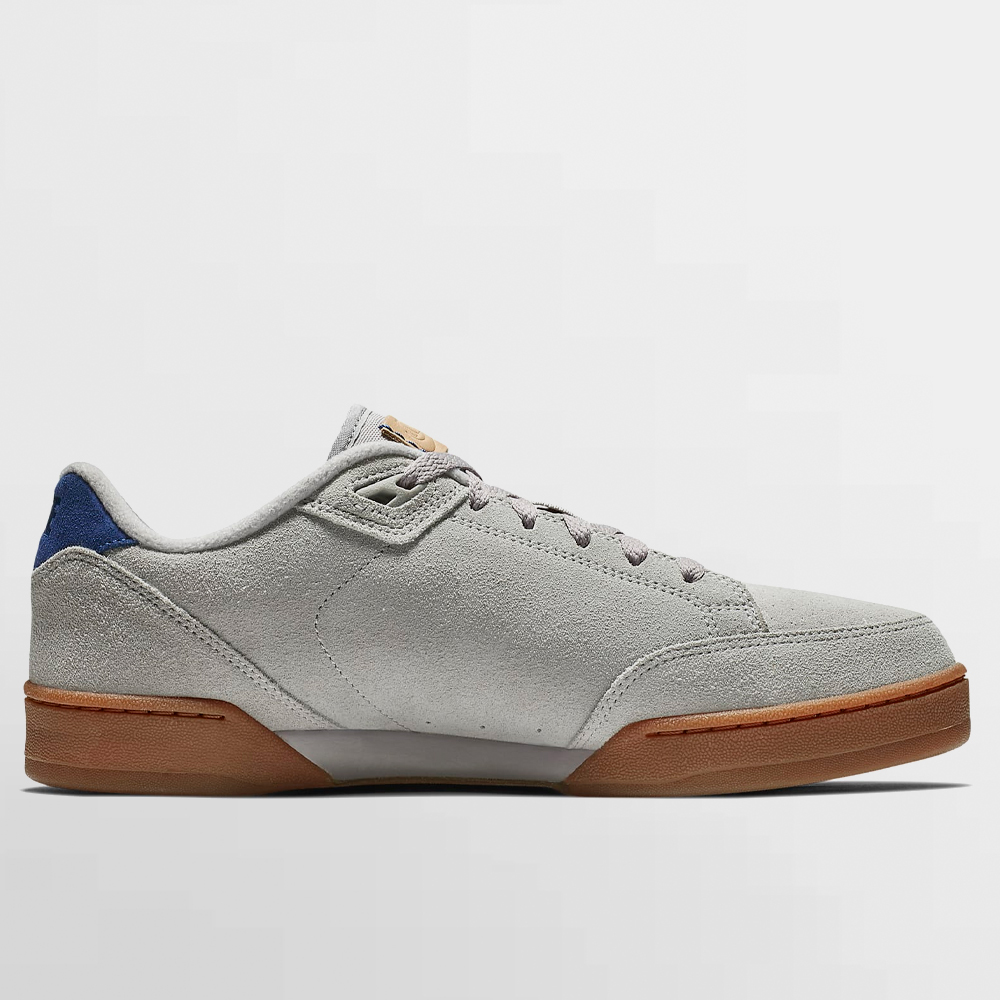 NIKE CALZADO GRANDSTAND II SUEDE - AA2195 004