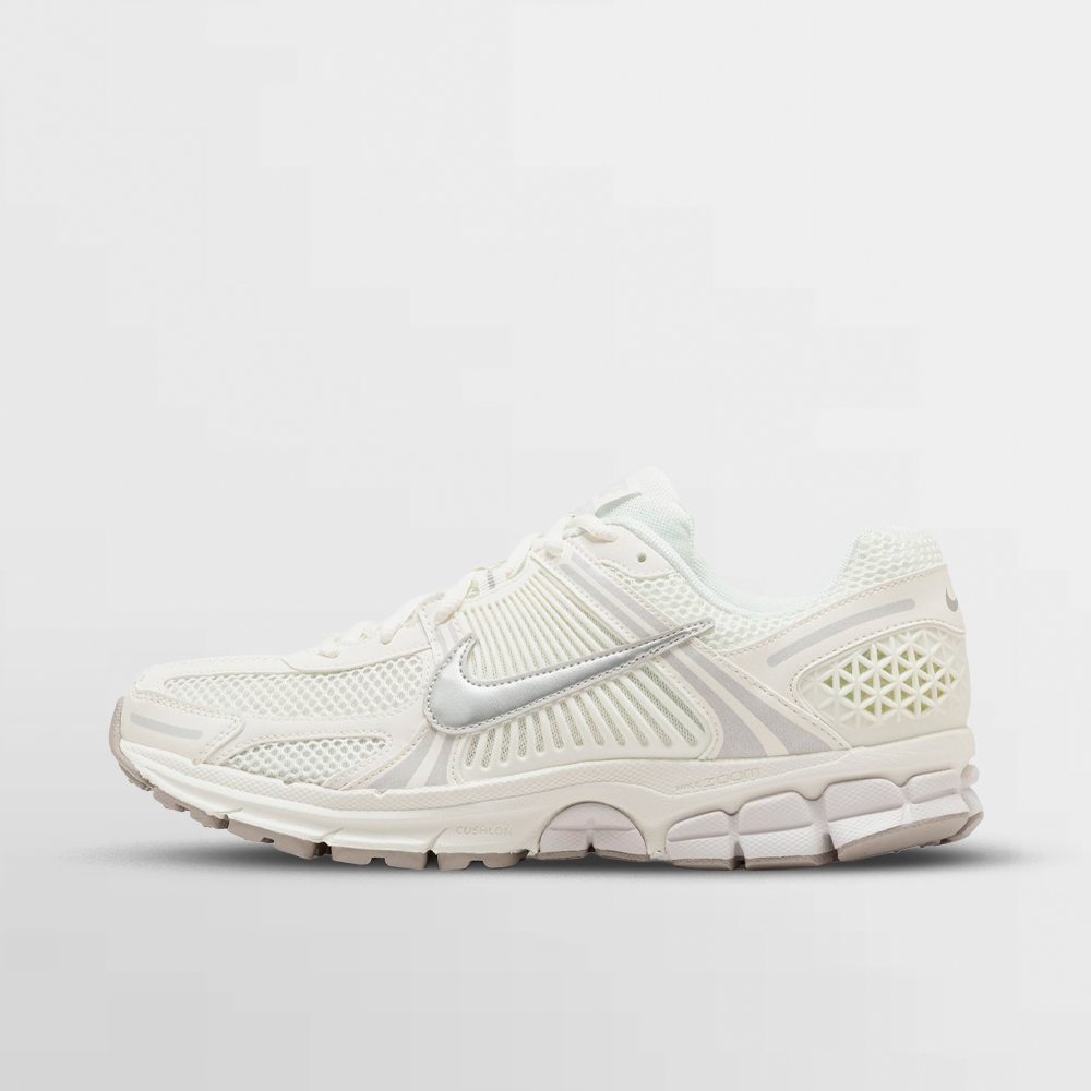 NIKE CALZADO ZOOM VOMERO 5 - FB9149 103