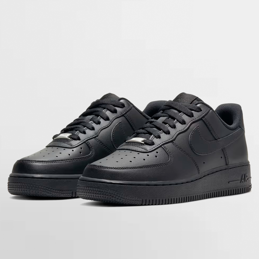 NIKE CALZADO W. AIR FORCE 1 07 - DD8959 001