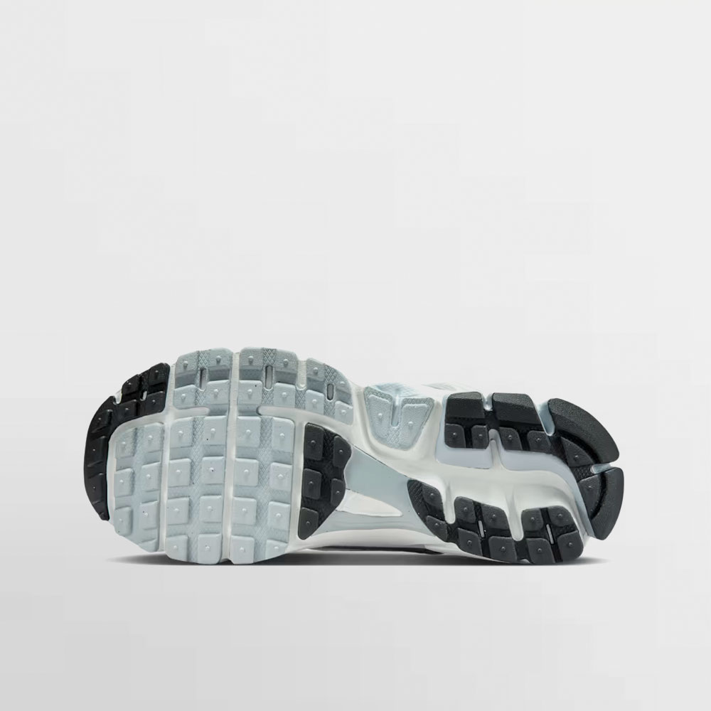 NIKE CALZADO VOMERO 5 GS - HF6998 008