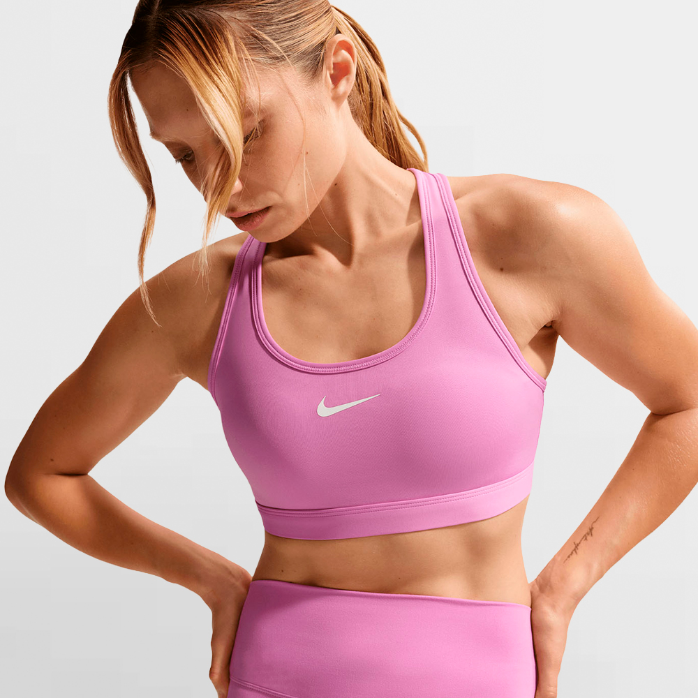 NIKE TOP W. SWOOSH MEDIUM SUPPORT - DX6821 503