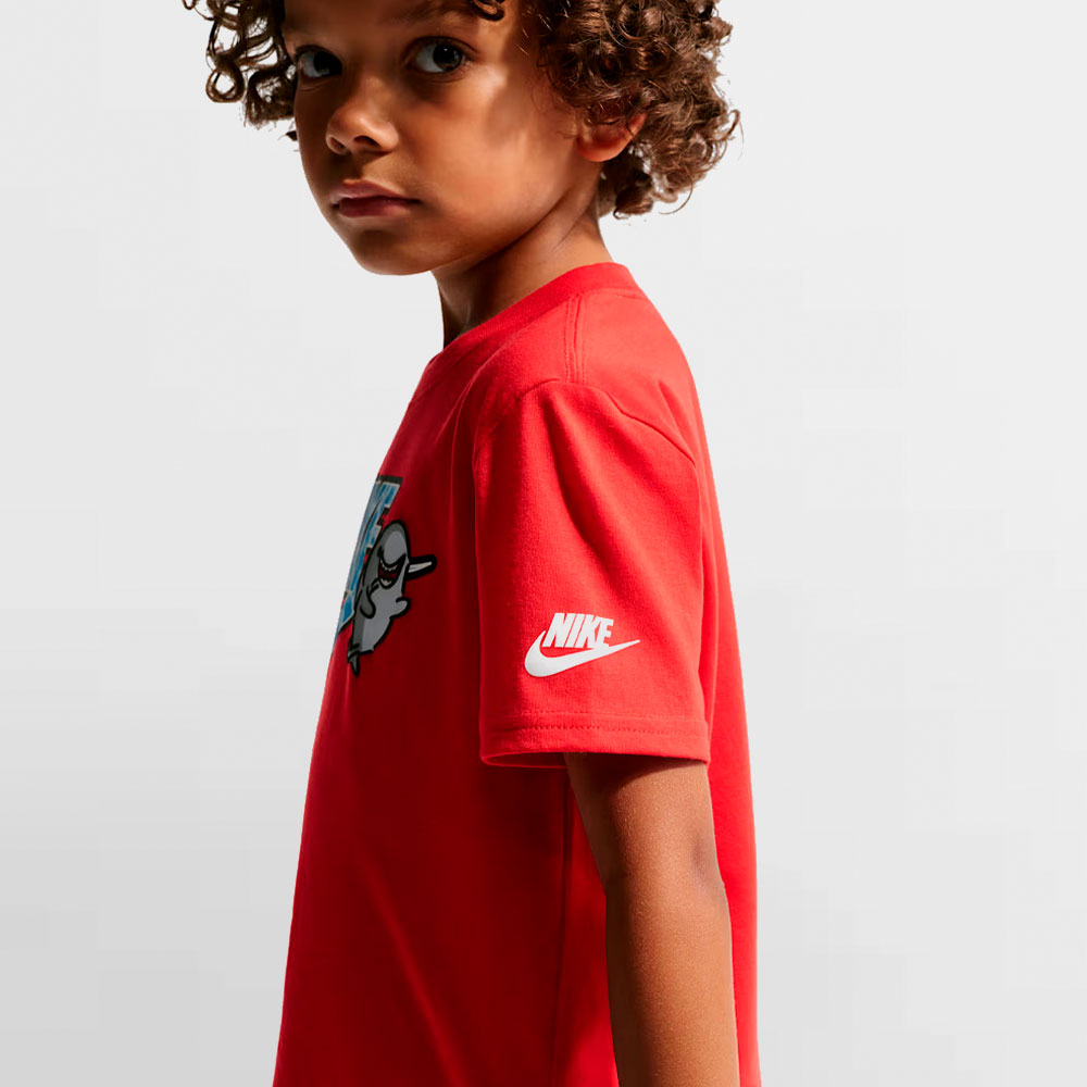 NIKE CAMISETA LK. GRAPHIC TEE - 86P336 U10